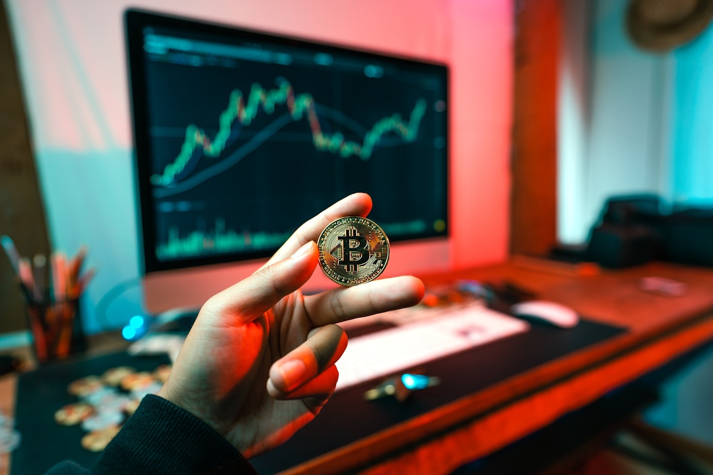 How to Read Crypto Charts and Identify Trends (Beginner-Friendly)